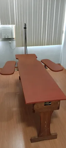 Vendo Maca de RPG, em madeira maciça, da D&D Pilates. Contato WhatsApp: *