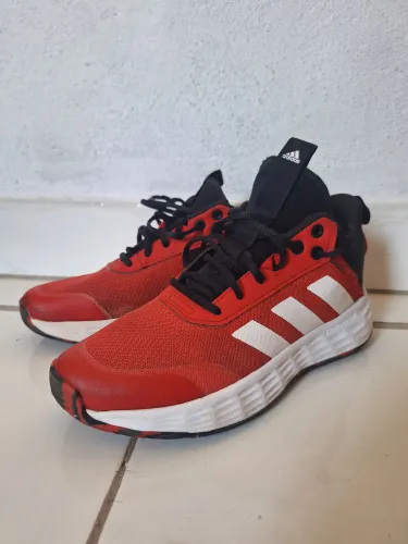 Tênis Adidas Own The Game 2.0 Vermelho - Basquete / Volêi / Casual - Ótimo Estado