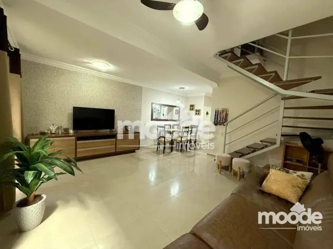 Casa em condomínio com 3 Quartos à venda, 115 m² por R$ 665.000 - Jardim Rosa Maria - São
