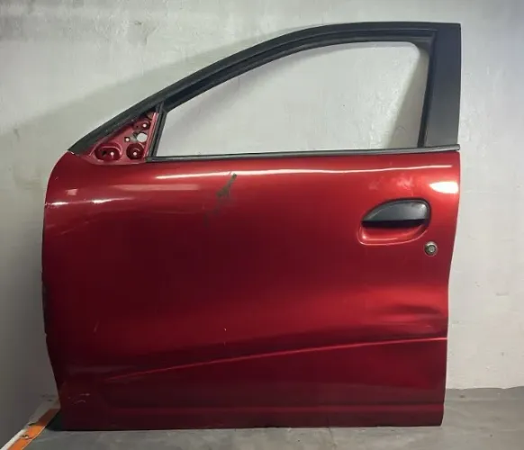 Porta Dianteira Lado Esquerdo Renault Kwind c/detalhe 2017 a 2019