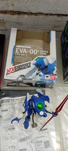 NXEDGE STYLE NX 0039 EVA UNIT 00 excelente estado com caixa e acessórios