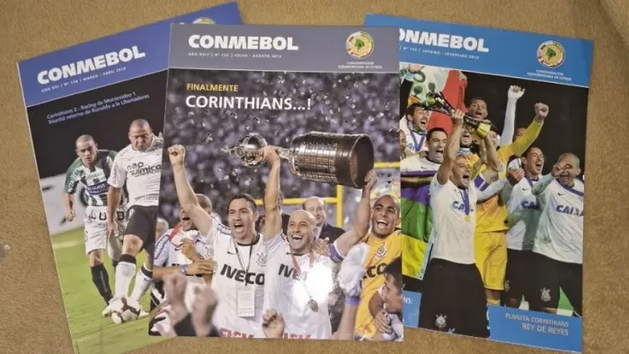 Lote Revistas Conmebol Corinthians Campeão Libertadores e Mundial 2012