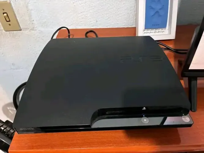 PS3 SLIM DESBLOQUEADO 250 GIGAS COM JOGOS E LOJAS PARA BAIXAR JOGOS