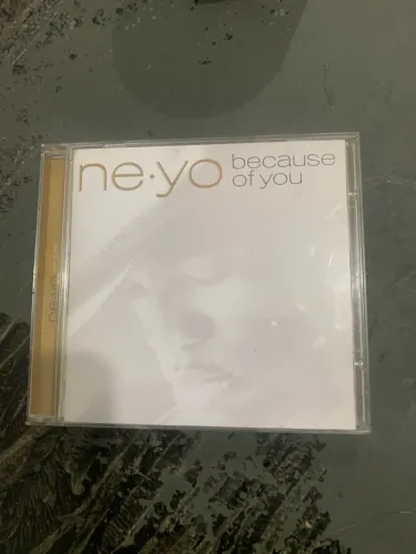 CD Ne-yo - Because of you