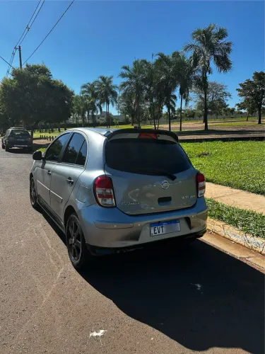 Nissan March SR 1.6 16V Flex Fuel 5P 2013