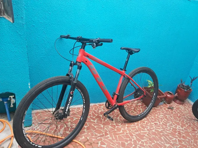 Bike GTI Vermelha Aro 29 - Projeto para Montagem 2x10 (Sem Câmbio Traseiro/Corrente)