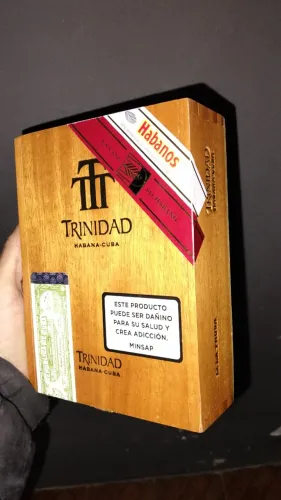 Caixa de charutos TRINIDAD 12uni