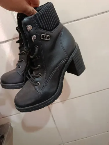 Bota cano medio 