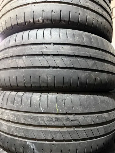 Pneus 195/55/15 marca Goodyear 