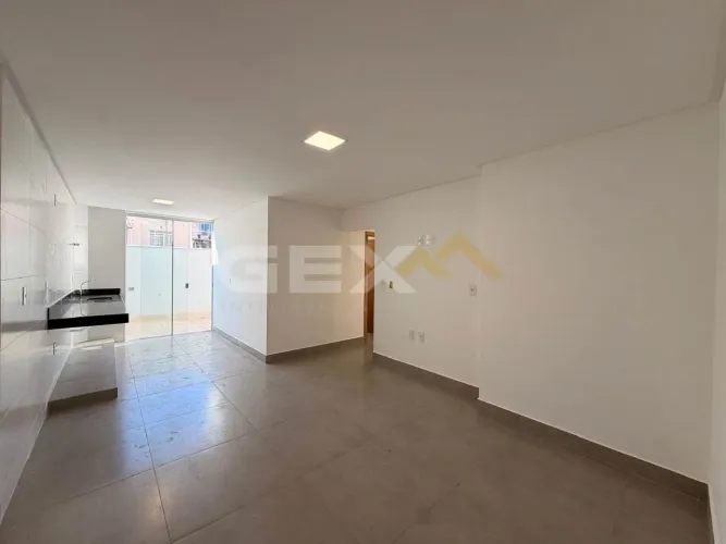 Apartamento à Venda com 03 Quartos no Bairro Manoel Valinhas em Divinópolis MG.