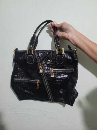 Bolsa de couro Anandra