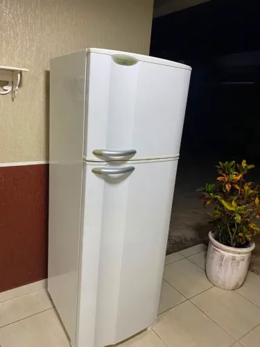 Geladeira duplex Electrolux