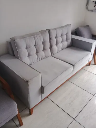VENDO SOFÁ SEMI NOVO