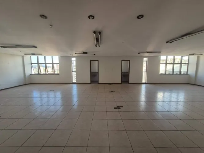 Sala para alugar no Barro Preto