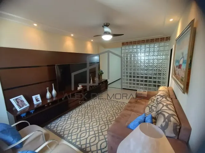 Excelente apartamento a venda no parque Moscoso todo reformado tendo 3 quartos sendo 2 suí