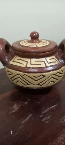 Pote Em Cerâmica Marajoara antigo
