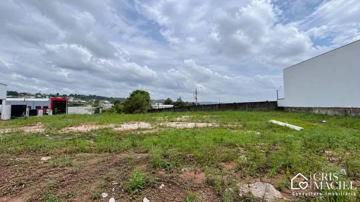 Terreno à venda no Loteamento Comercial Monte Castelo em Indaiatuba-SP!