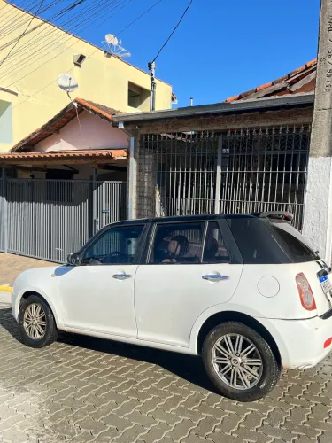 Lifan 320 Elite 1.3 16V 88cv 5P 2011