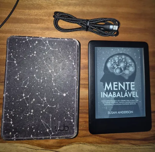 Kindle 10 Geração + Capa Magnética e cabo