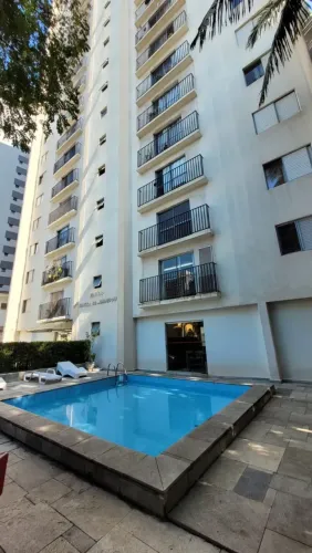 Apartamento para venda possui 73 metros quadrados com 2 quartos