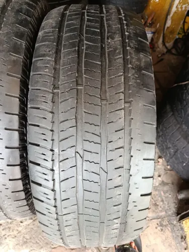Pneus 265/65-17 Goodyear (4 unidades)