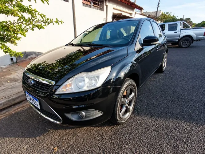 Ford Focus Sedan 2.0 16v/2.0 16V Flex 4P 2009