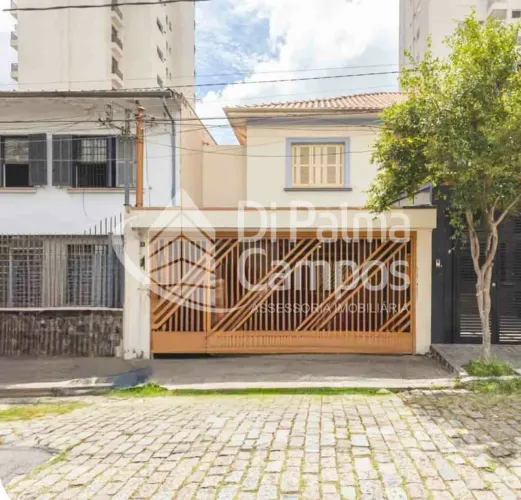 Casa para alugar com 156m², 4 quartos e 3 vagas de garagem na Vila Clementino.