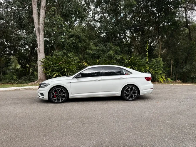 Volkswagen Jetta R-line 250 TSI 1.4 Flex 16V Aut. 2018