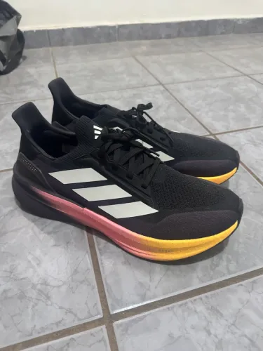 Tenis adidas Ultraboost