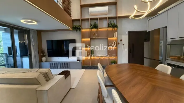 Apartamento Duplex 3 quartos no bairro Jurerê - Florianópolis
