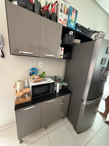 Armário de cozinha 2.0m muito conservado