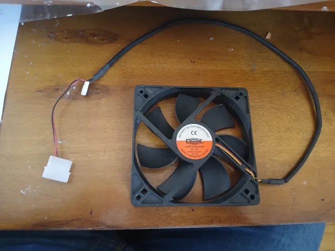 Ventoinha pra gabinete Minitorre ATX