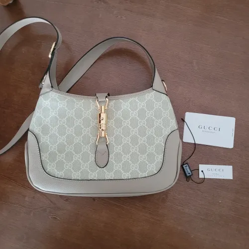 Gucci Jackie