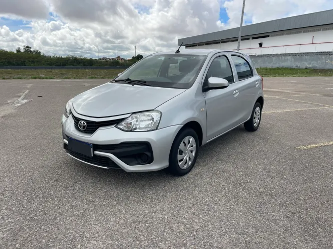 Toyota Etios X 1.3 Flex 16V 5P Mec. 2018