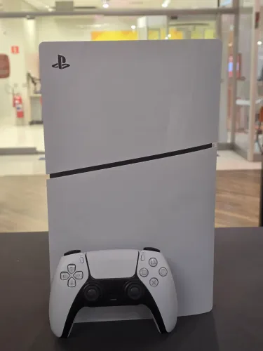 PlayStation 5 Slim Digital 1TB Seminovo + Controle