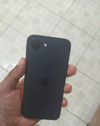 iPhone 16 é
