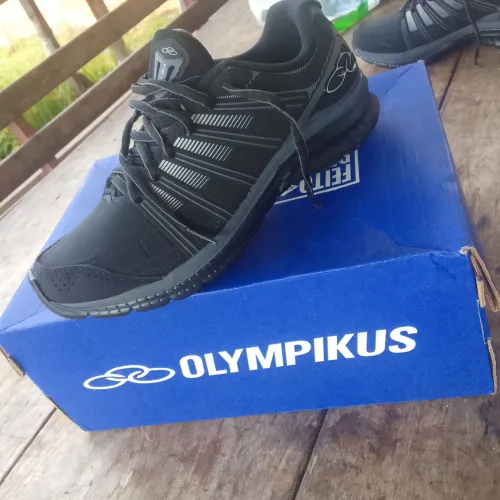 Vendo tenis olimpicos