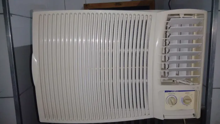 Ar de janela Springer 12000btus