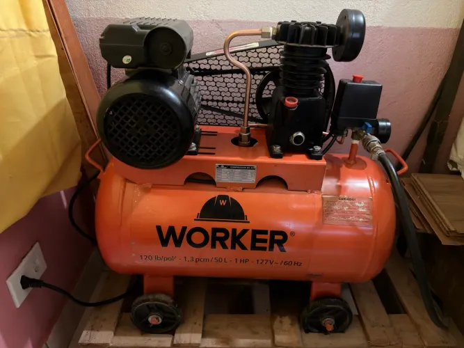 Compressor de Ar Worker 50 Litros - 1 HP - 127V - Excelente Estado