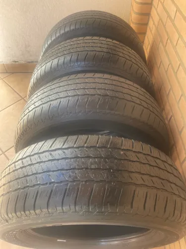 04 PNEUS HILUX BRIDGESTONE DUELER H/T 265/60/18