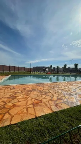 VENDO ÁGIO DE SOBRADO 4 QUARTOS SENDO 3 SUITES NO JARDINS BERLIM  FGR | GOIÂNIA
