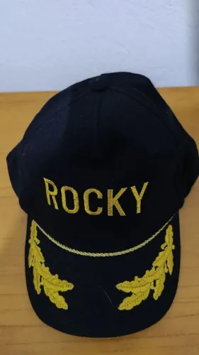 Boné rocky