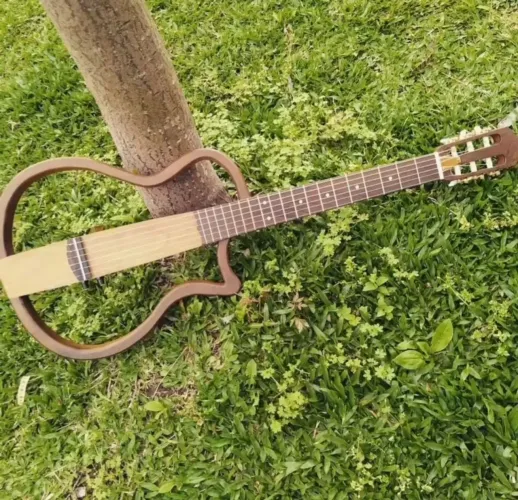 VIOLÃO ARTESANAL -LUTHIER