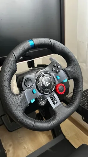 Kit Logitech G29 + Câmbio + Suporte SGT - PS4/PS5/PC