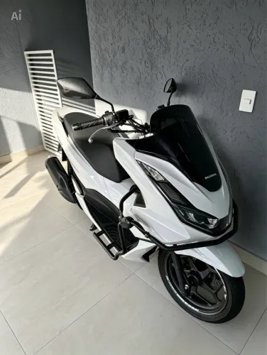 PCX 160 - BRANCA 2025 