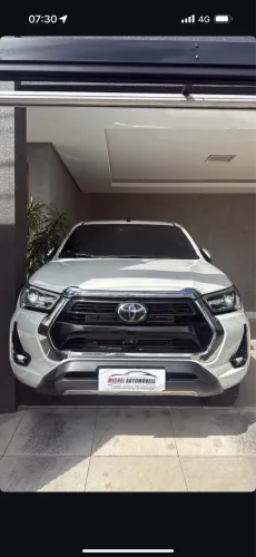 Toyota Hilux CD SRX 4X4 2.8 TDI 16V Diesel Aut. 2022