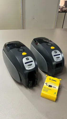 2 MAQUINAS ZEBRAS ZXP SERIES 3 / SEMINOVA / MAQUINA DE CARTÃO PVC