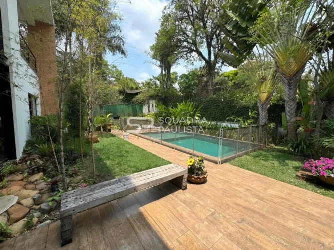 Refúgio de Tranquilidade no Alphaville Residencial 2