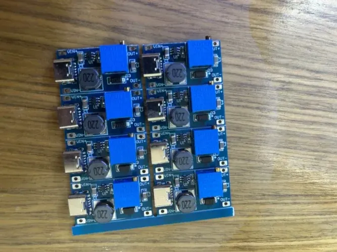 Kit 8x MT3608 Regulador de Tensão Step-Up DC-DC ? Novo