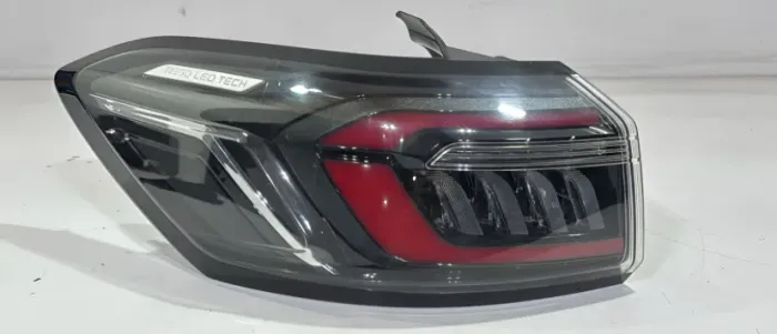 Lanterna Traseira Led Canto Chery Tiggo 8 Pro 2023 2024 2025 Direito Bordô 